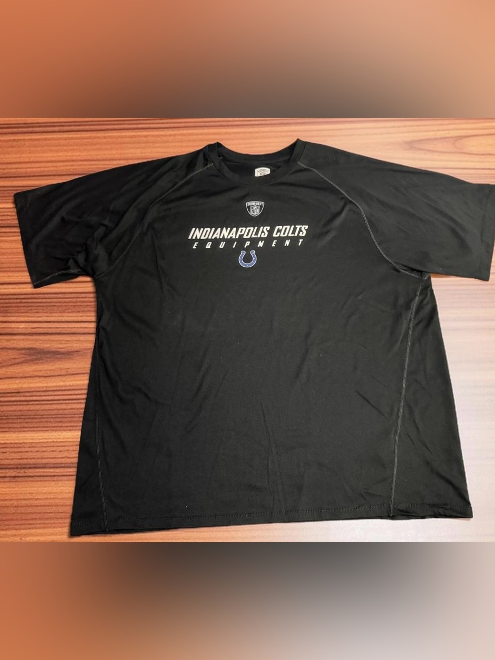 EUC Men’s 2XL Indianapolis Colts Reebok Equipment Black 
T-Shirt